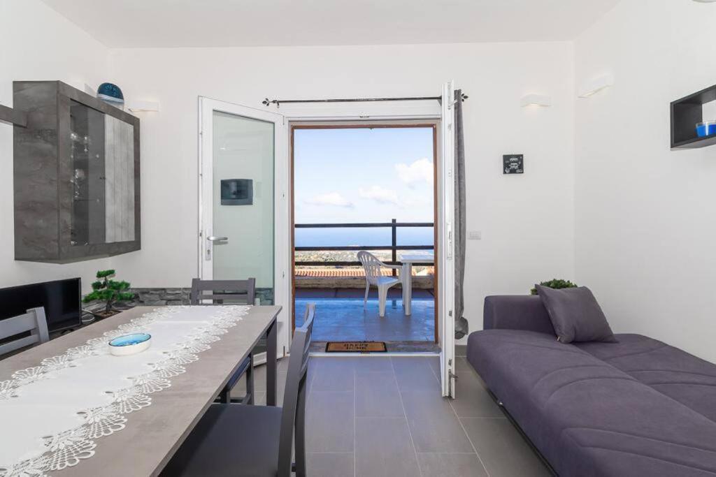 Trilocale Vista Mare Ft4